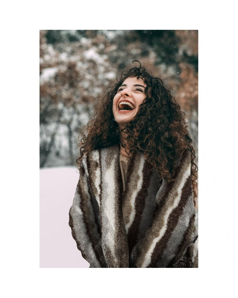 Fausse Fourrure Rayée Noir
