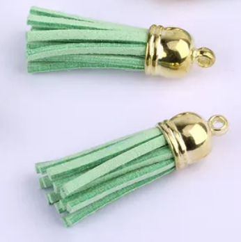 Pompons 38mm en suédine VERT CLAIR